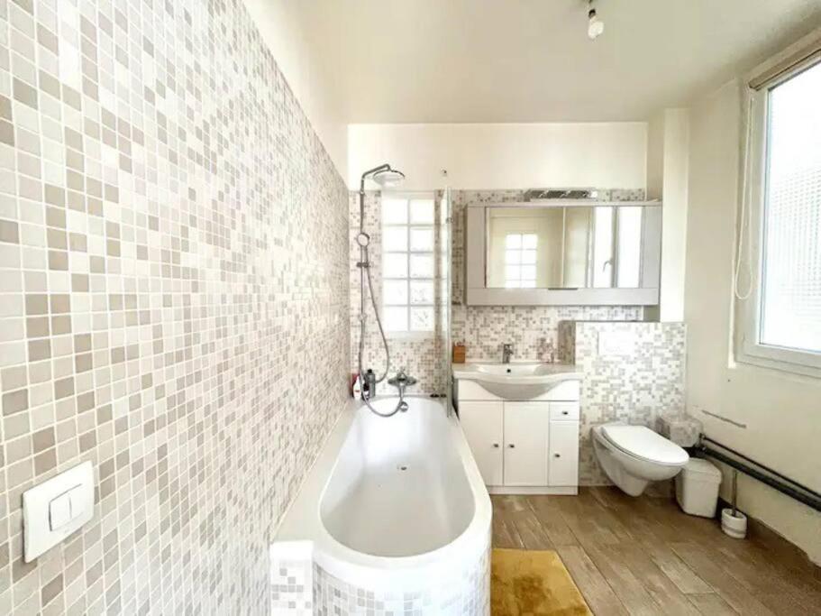 Bel Appartement 96M2 16Eme Parijs Buitenkant foto